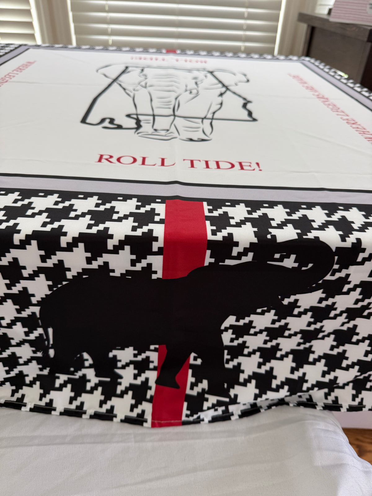 Alabama Mahjong Tablecloth