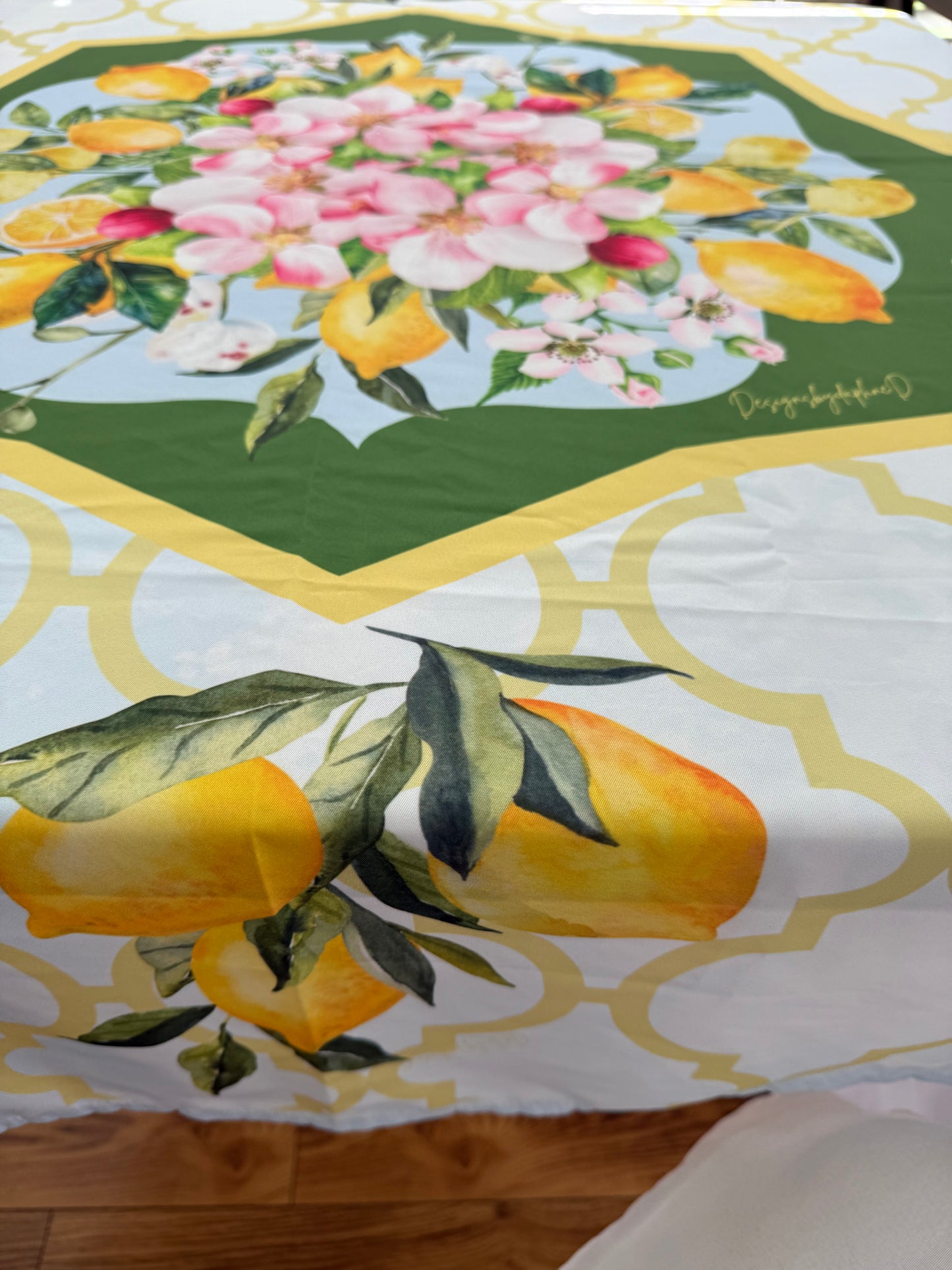 Lemon Springtime Square 54” Tablecloth