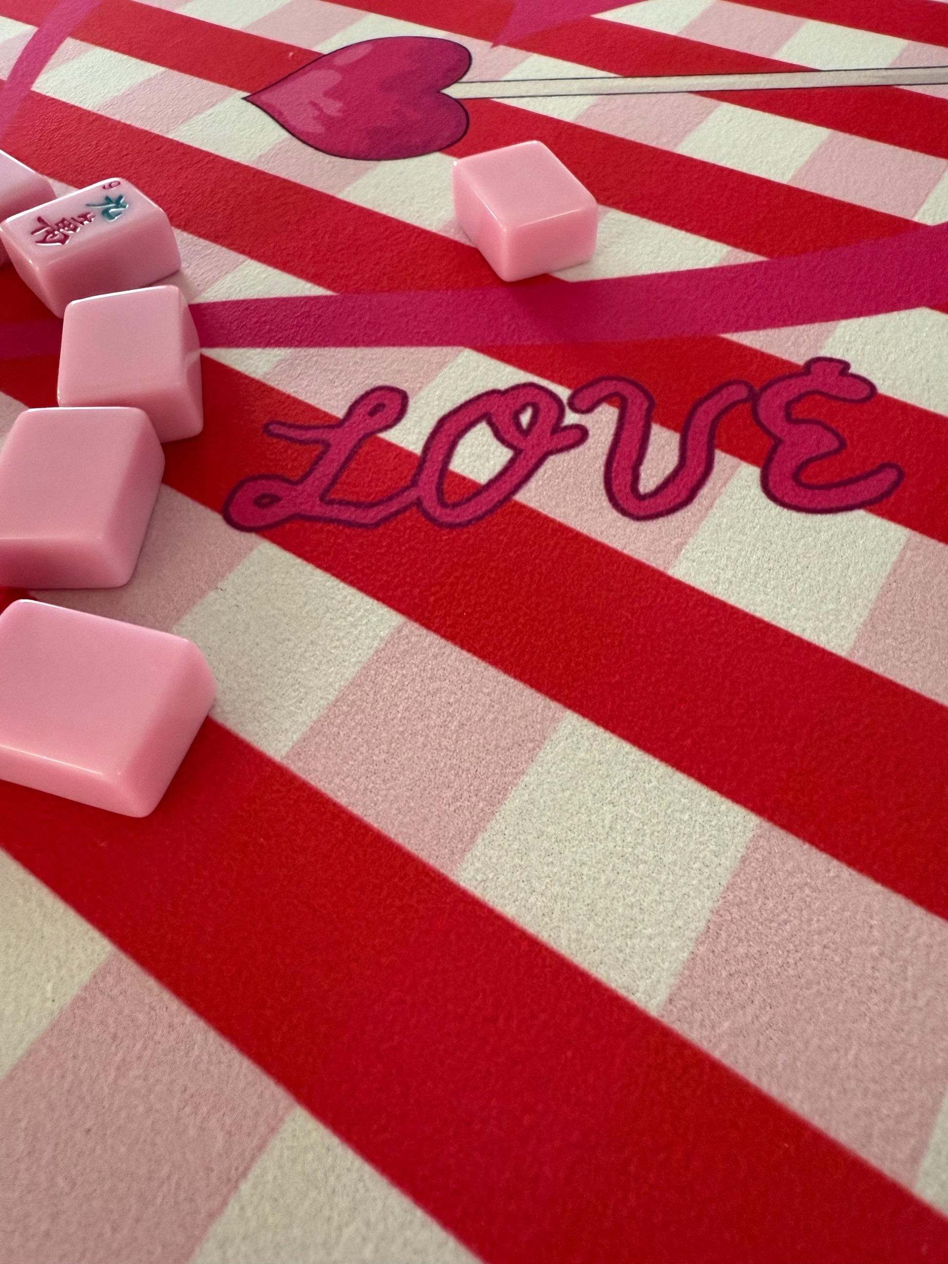 Love Me Not! Mahjong Mat - Valentine's Day -Shipping is included in a BOX